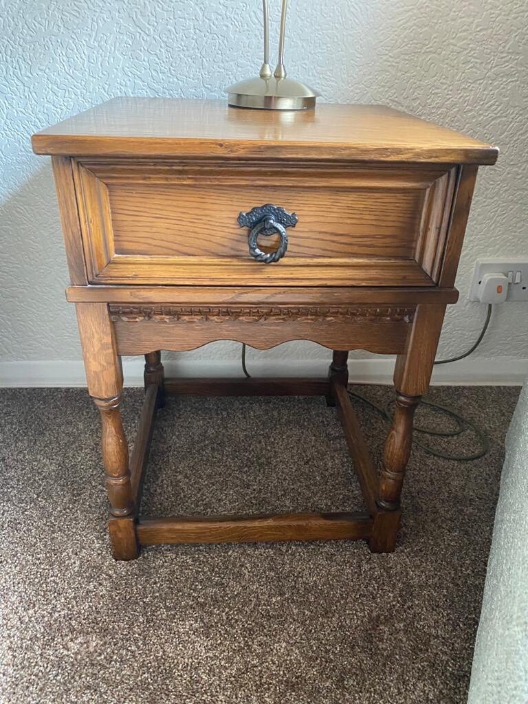 gumtree lamp table